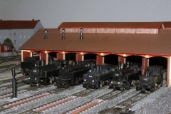 thumbnail_103 c + W